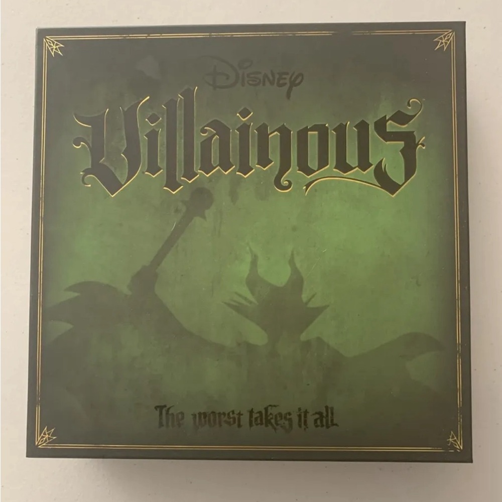 Disney Villainous Game ursula alladin Villain little mermaid evil Halloween